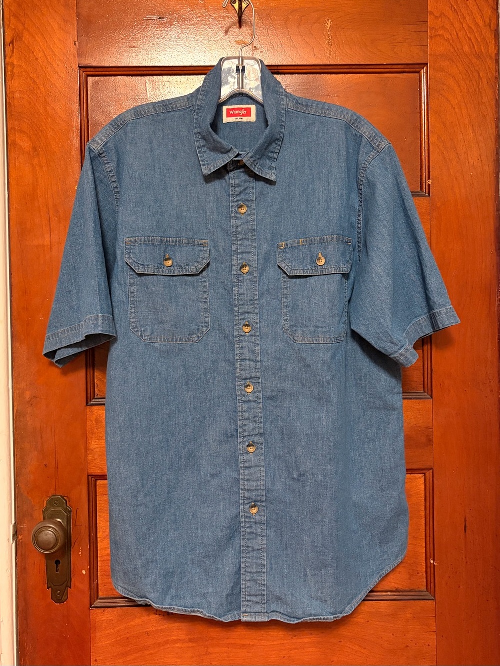 Wrangler Mens Blue Denim Short Sleeve Button Down Collared Shirt Medium